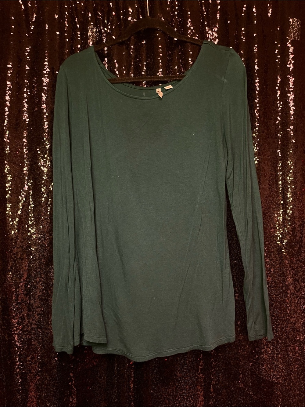 Women’s Long Sleeve Crewneck Top - Dark Green